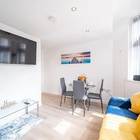 Cozy Retreat Near Hollingworth Lake, Milnrow, Rochdale Exterior photo