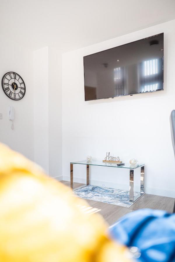 Cozy Retreat Near Hollingworth Lake, Milnrow, Apartment *